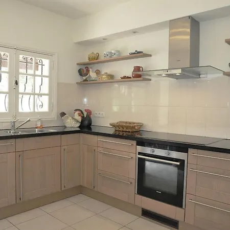 Luxurious In Sainte-maxime With Private Pool Вилла Сент-Максим